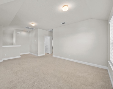 213 Graver St - Photo Thumbnail 22