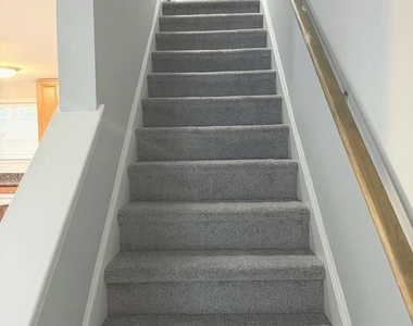 4631 Dowell Lane - Photo Thumbnail 7