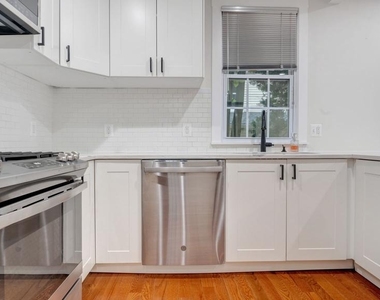 3717 36th Street - Photo Thumbnail 1