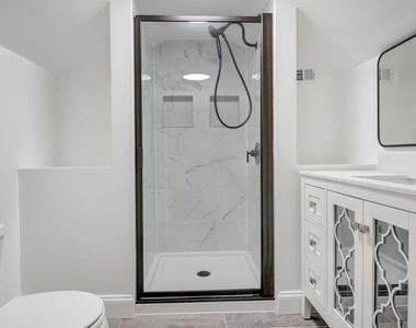 3717 36th Street - Photo Thumbnail 7
