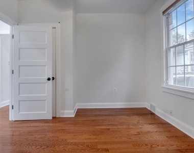3717 36th Street - Photo Thumbnail 11