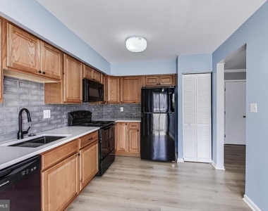 20117 Locustdale Drive - Photo Thumbnail 10