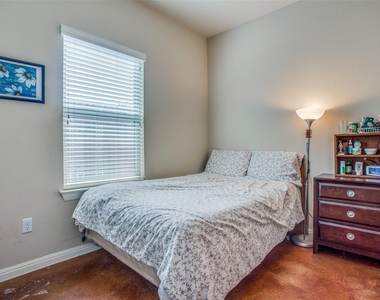 4518 Senda Ln - Photo Thumbnail 16