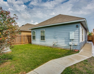 4518 Senda Ln - Photo Thumbnail 18