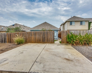 4518 Senda Ln - Photo Thumbnail 20