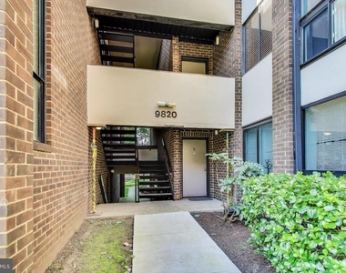 9820 Georgia Avenue - Photo Thumbnail 2