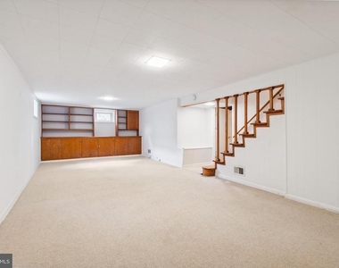 9923 Mayfield Drive - Photo Thumbnail 15
