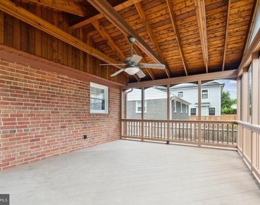9923 Mayfield Drive - Photo Thumbnail 23