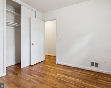 9923 Mayfield Drive - Photo Thumbnail 10