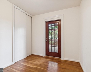 9923 Mayfield Drive - Photo Thumbnail 11