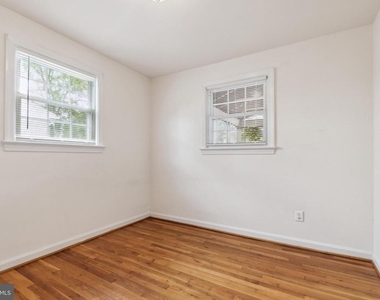 9923 Mayfield Drive - Photo Thumbnail 13