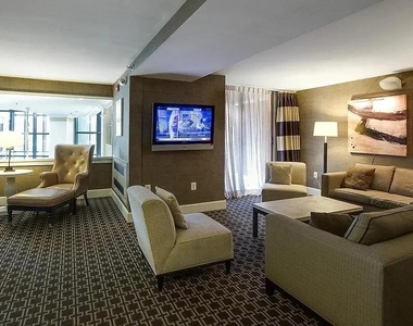 10101 Grosvenor Place - Photo Thumbnail 21
