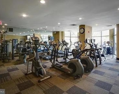 10101 Grosvenor Place - Photo Thumbnail 17