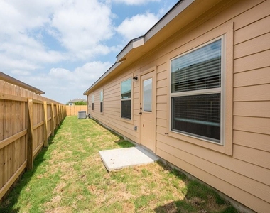 491 Jack Rabbit Ln - Photo Thumbnail 20