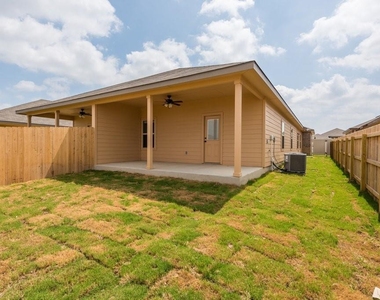 491 Jack Rabbit Ln - Photo Thumbnail 18