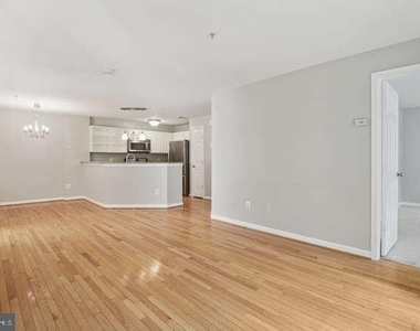 18705 Sparkling Water Drive - Photo Thumbnail 10