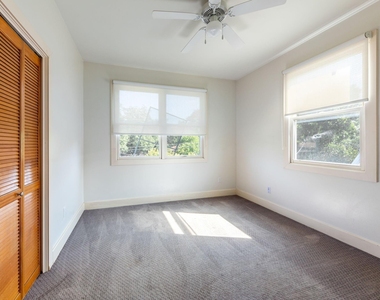 1608 E 19th St - Photo Thumbnail 25