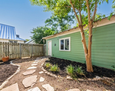 1608 E 19th St - Photo Thumbnail 31