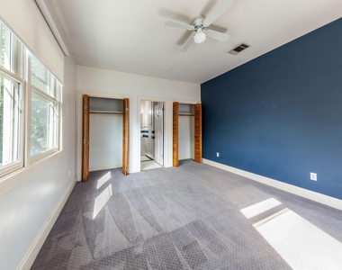 1608 E 19th St - Photo Thumbnail 16
