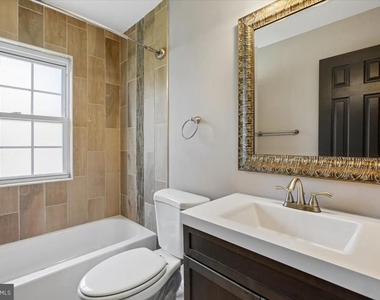 3801 Denfeld Avenue - Photo Thumbnail 14