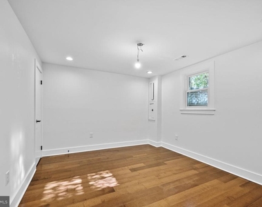 10222 Arizona Circle - Photo Thumbnail 20