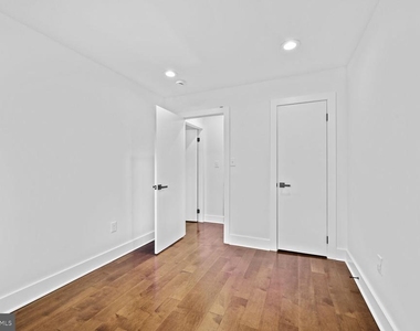 10222 Arizona Circle - Photo Thumbnail 13