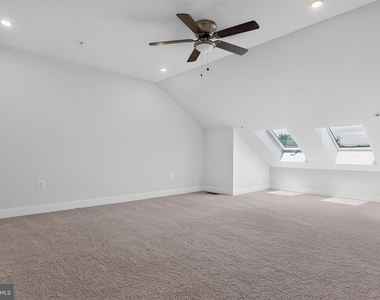12241 Bluffwood Terrace - Photo Thumbnail 22