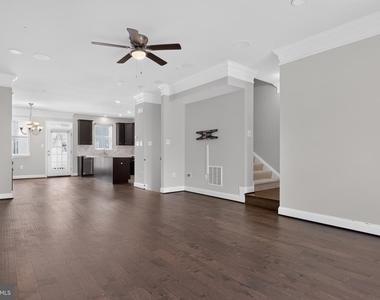 12241 Bluffwood Terrace - Photo Thumbnail 10