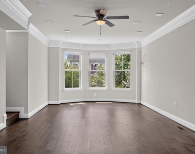 12241 Bluffwood Terrace - Photo Thumbnail 7