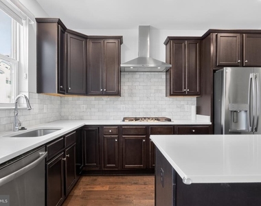 12241 Bluffwood Terrace - Photo Thumbnail 11