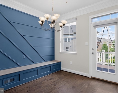 12241 Bluffwood Terrace - Photo Thumbnail 19