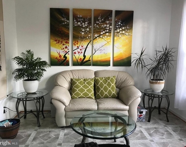 9742 Washingtonian Boulevard - Photo Thumbnail 18