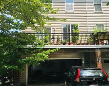 9742 Washingtonian Boulevard - Photo Thumbnail 3