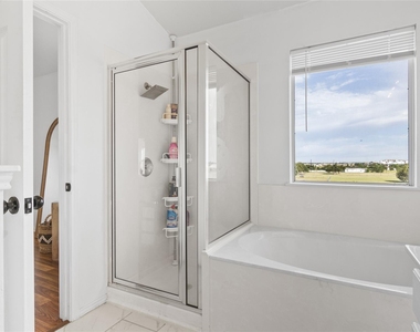 13524 Lyndon B Johnson St - Photo Thumbnail 33