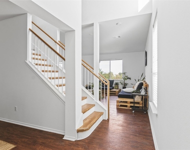 13524 Lyndon B Johnson St - Photo Thumbnail 4
