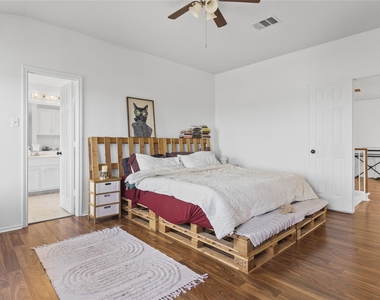 13524 Lyndon B Johnson St - Photo Thumbnail 30