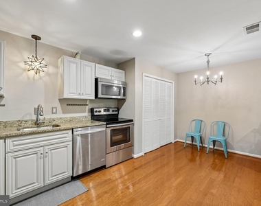5702 Brewer House Circle - Photo Thumbnail 19