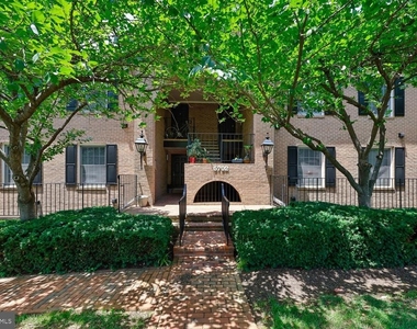 5702 Brewer House Circle - Photo Thumbnail 36