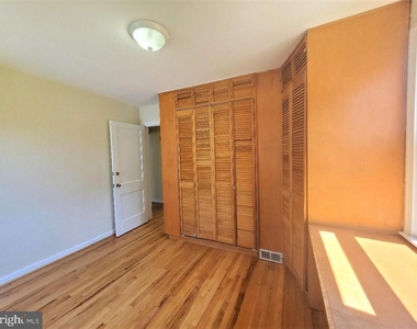 11717 King Tree Street - Photo Thumbnail 16