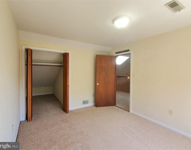 11717 King Tree Street - Photo Thumbnail 19