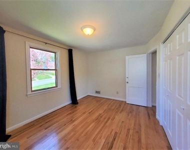 11717 King Tree Street - Photo Thumbnail 13