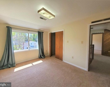 11717 King Tree Street - Photo Thumbnail 17