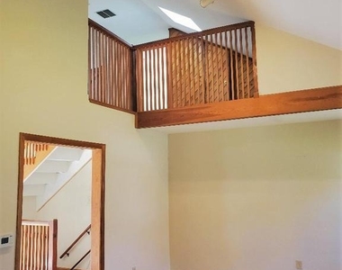 11717 King Tree Street - Photo Thumbnail 9