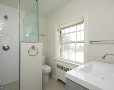 5135 Massachusetts Avenue - Photo Thumbnail 43