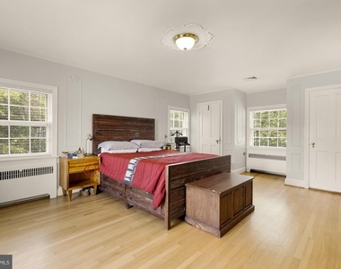 5135 Massachusetts Avenue - Photo Thumbnail 33