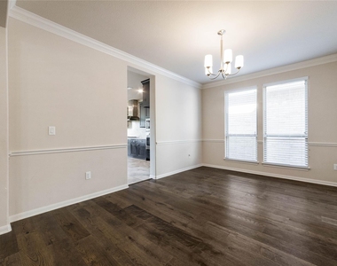 5104 Alonso Dr - Photo Thumbnail 7