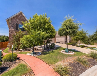 5104 Alonso Dr - Photo Thumbnail 25