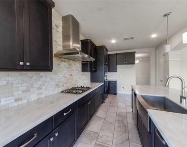 5104 Alonso Dr - Photo Thumbnail 11