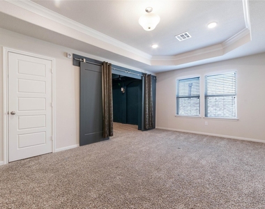 5104 Alonso Dr - Photo Thumbnail 21