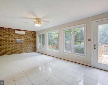 9548 Fox Hollow - Photo Thumbnail 21